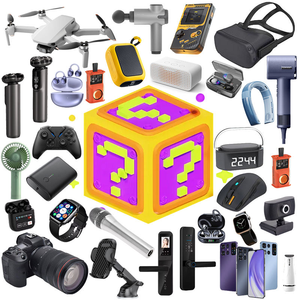 Электроника 3C 2026: Загадочная коробка-сюрприз (Blind Box) – Рождественский подарок. Квадратный дизайн, совместимость с Android/iOS, OLED-дисплей, пластик. С функциями: будильник, компас, термометр. - Product Image 1