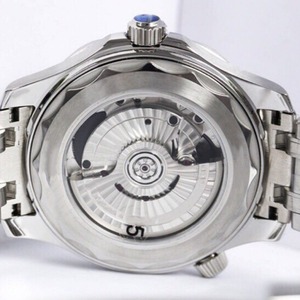 นาฬิกาดำน้ำสุดหรูสำหรับผู้ชาย รุ่น Top VSF New Seamasteres <span class=keywords><strong>300</strong></span> 8800 ระบบอัตโนมัติเต็มรูปแบบ กระจกแซฟไฟร์คริสตัล - Product Image 4