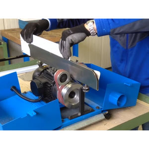 Ebavureuse de banc à bande abrasive Aceti pour tôle jusqu'à 2mm d'épaisseur - Product Image 4
