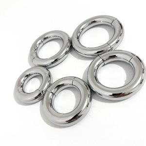 Anillos de Aro Segmentados con Bisagras de Titanio ASTM F136 Hipoalergénicos Unisex para <span class=keywords><strong>Piercing</strong></span> de Nariz, Ligeros, Antideslustre, Lisos y de Gran Tamaño - Product Image 4