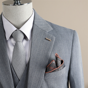 Completo da <span class=keywords><strong>Uomo</strong></span> <span class=keywords><strong>Grigio</strong></span> Nebbia a Righe Sottili Monopetto 2 Pezzi (Blazer e Pantaloni) per Business, Cerimonie, Matrimoni, Banchetti, Feste e Spettacoli - Product Image 5