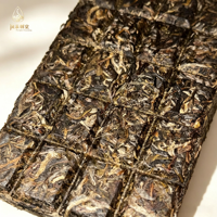 Thé Pu'er cru en briques de 150g, en provenance de Yunnan Xigui, issu d'arbres anciens, style chocolat, déchirable à la main, emballage en boîte