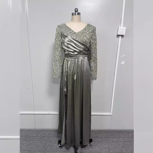 Robe de soirée verte à col en V et manches longues avec fente en dentelle, taille naturelle, strass écologiques pour événements formels - Product Image 3