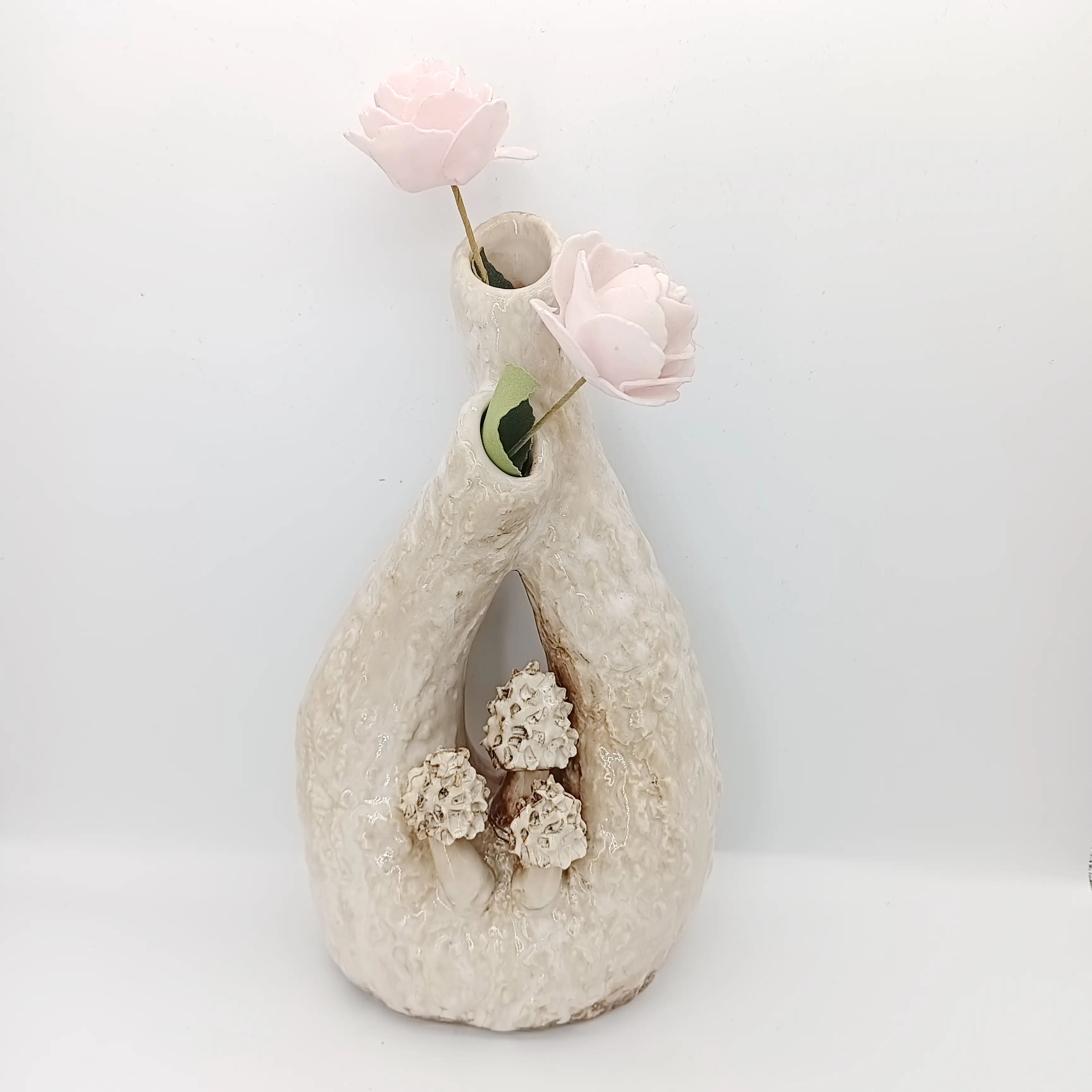 セラミック花瓶北欧スタイル不規則な形ダブルホールキノコ装飾工場直販