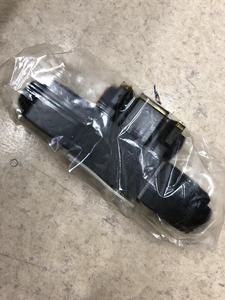 02-148811 DG4V-3-8C-VM-FW-H7-61 DG4V 3 8C VM FW H7 61 DG4V38CVMFWH761EATON IH DAN FOSS Électrovanne d'origine, stock important - Product Image 2