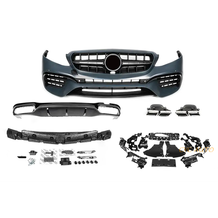 メルセデスベンツEクラスW213スポーツセダンのE63Sルックへの