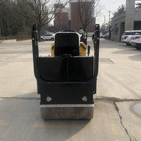 Rouleau vibratoire à double tambour de 1 tonne Luoyanglutong |   Changchai |   Système entièrement hydraulique |   Modèle Ltc301 |   25KN Force excitante |