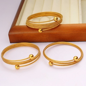 Gelang kabel logam berlapis emas wanita Fashion 2024 baru tahan air Oem kapasitas kustom menerima pabrik - Product Image 4