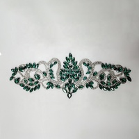 Applique en dentelle perlée 3D faite à la main de haute qualité avec fleurs en strass et cristaux pour robe de mariée, vêtement, DIY, lavable