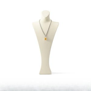 ชั้นวางโชว์สร้อยคอแบบใหม่สำหรับสินค้าใหม่ ทำจากไมโครไฟเบอร์ เหมาะสำหรับร้านขายเครื่องประดับ ใช้โชว์หน้าร้านหรือบนเคาน์เตอร์ - Product Image 4