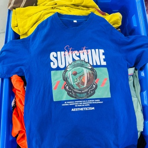 T-shirt homme d'occasion - Product Image 2