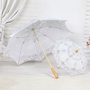 ร่มลูกไม้สีขาวราคาถูกสำหรับงานปาร์ตี้ ของขวัญสำหรับผู้หญิง ลดราคา - Product Image 3