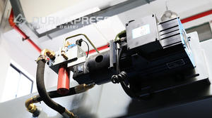 Prensa Plegadora de Chapa Metálica de 110T/3200 con Optimización de Tiempo de Ciclo y Control 3D Delem DA66S para Piezas de Maquinaria de Construcción - Product Image 3