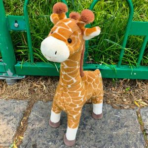 Peluche <span class=keywords><strong>Girafe</strong></span> de Haute Qualité 40 cm (16 Pouces) – Jouet en Peluche Animal de la Savane, Idéal pour la Décoration, Vente en Gros - Product Image 2