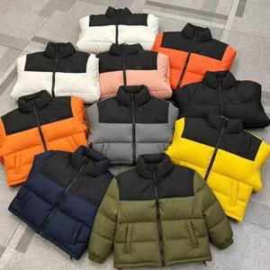 บริการ OEM OEM เสื้อแจ็คเก็ตปั่นจักรยานผู้ชาย คอตั้ง ทรงโอเวอร์ไซส์ กันหนาวแบบพัฟเฟอร์  บุผ้านวมแบบกำหนดเอง กันน้ำ เป็นมิตรกับสิ่งแวดล้อม ระบายอากาศได้ดี - Product Image 4