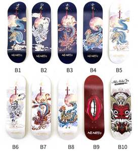 Jouets de bureau cadeaux doigt planche à roulettes puzzle décompression créatif bout des <span class=keywords><strong>doigts</strong></span> <span class=keywords><strong>mini</strong></span> planche à roulettes en bois - Product Image 4