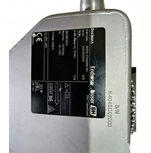 เครื่องวัดอัตราการไหลของมวลแบบคอริโอลิส Dosimass Compact พร้อมดีไซน์ที่ถูกสุขอนามัย ความแม่นยำในการวัดที่สูงสุด และขนาดกะทัดรัด - Product Image 3