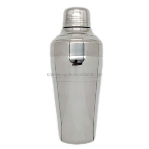 Shaker à cocktail de barman en métal écologique de couleur or poli miroir moderne de luxe de 510ml pour la maison et le <span class=keywords><strong>restaurant</strong></span> - Product Image 1