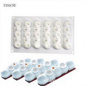 แม่พิมพ์เค้กมูสทรงยาวแบบ 6 ช่อง TangChu Cross-Border รุ่น Caterpillar สำหรับทำขนมหวานสไตล์ฝรั่งเศส แบบซิลิโคน ทนความร้อนสำหรับเตาอบ - Product Image 2