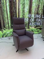 Fauteuil inclinable pivotant en bois à bascule en cuir véritable moderne électrique en gros pour salon