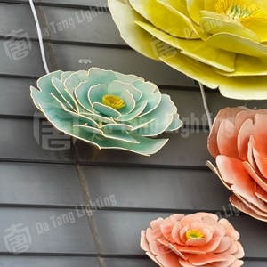 Luces Decorativas LED Impermeables IP65 con Diseño de Flor de Peonía para Uso en Interiores/Exteriores, para Lugares Turísticos y Resorts - Product Image 4