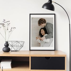 Cornice Fotografica <span class=keywords><strong>in</strong></span> Legno Moderna ed Ecologica, Leggera, Pieghevole e Resistente <span class=keywords><strong>Dimensioni</strong></span> 20,32x25,40 <span class=keywords><strong>cm</strong></span>. Da appendere verticalmente o orizzontalmente - Product Image 6