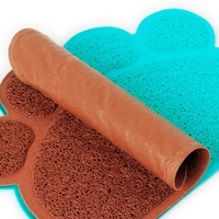 Coloré en forme de patte facile à nettoyer PVC chien nourriture bols tapis chat tapis de toilette