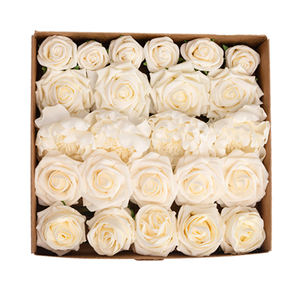 Vente en gros de 25 pièces de haute qualité bricolage mousse PE artificielle fleur de rose décoration florale de <span class=keywords><strong>gâteau</strong></span> de la Saint-Valentin fournitures de fête de <span class=keywords><strong>mariage</strong></span> décoration murale - Product Image 3