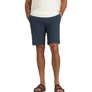 Shorts en lin mélangé de couleur unie pour hommes, design moderne, polyvalents, légers, convertibles, décontractés, pour l'été - Product Image 1