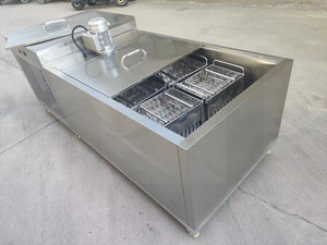 Machine automatique à fabriquer des bâtonnets de glace, sucettes glacées et bâtonnets de fruits, 110V/60Hz, à un seul groupe de remplissage - Product Image 4