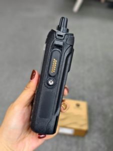 Motorola DGP R7 Hombre caído GPS Bluetooth <span class=keywords><strong>Radio</strong></span> Digital de Seguridad Avanzada Walkie Talkie - Product Image 5
