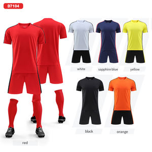 Yetişkinler için özelleştirilebilir Polyester futbol forması seti yeni süblimasyon adı baskı ekibi üst tarzı futbol şort giymek - Product Image 5
