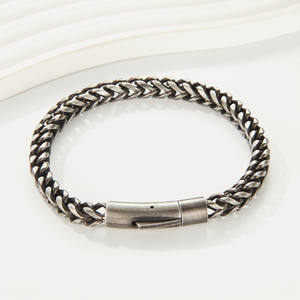 Bracelet en acier titane noir rétro de haute qualité avec fermoir à boucle magnétique pour hommes Chaîne de 6 mm d'épaisseur - Product Image 1