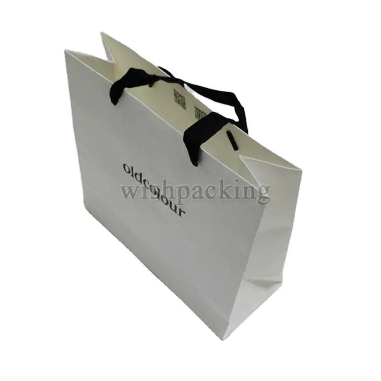 Tas Kertas Putih Logo Timbul Kustom Karton Putih Modis Belanja Mewah Butik Tas Kertas Ritel dengan Pegangan