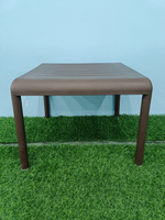 Table basse moderne en plastique ZUOHUI T-011 pour l'extérieur (parc et salon), facile à transporter, design innovant, 50x50cm