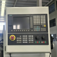 Tour CNC horizontal robuste haute précision CK6150-1000, longueur de pièce maximale 3000 mm, déplacement 1000 mm, directement de l'usine