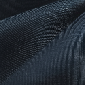 Tela Lisa Elástica de Poliéster Reciclado para Ropa Deportiva, Trajes de Baño y Trajes (Niños y Niñas) - Product Image 1