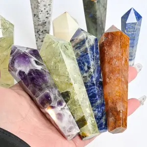 Vente en gros d'obélisques en quartz naturel, de points de cristal de guérison en améthyste, jade et quartz de feu, de style Feng Shui - Product Image 3