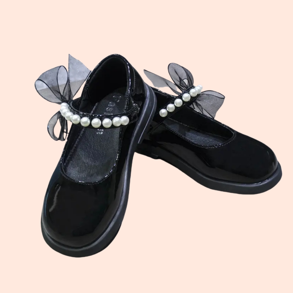 chinese dress ladies Women's Clarks Cora Gema Shoes in Black Size 6