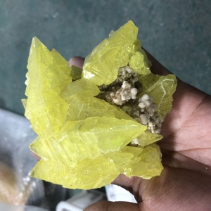 Piedras preciosas curativas de <span class=keywords><strong>azufre</strong></span> amarillo de alta calidad al por mayor, cuarzo natural no pulido para decoración fengshui - Product Image 4