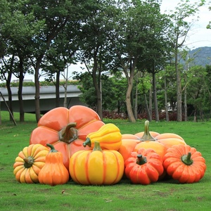 Supply Huge <strong>Fruit</strong> Sculpture Life Size Strawberry Statue <strong>Fruit</strong> and Vegetable Sculptures Resin Strawberry Props for Sale - Product Image 2