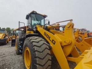 Cargadora de ruedas Shandong Lingong Original de 5 toneladas con fuerte garantía de calidad de energía, bomba de Motor, cojinete de caja de cambios como componentes principales - Product Image 3
