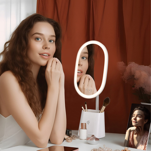 <span class=keywords><strong>Miroir</strong></span> <span class=keywords><strong>de</strong></span> <span class=keywords><strong>maquillage</strong></span> LED au design moderne 2024 avec chargeur <span class=keywords><strong>sans</strong></span> <span class=keywords><strong>fil</strong></span>, trois niveaux <span class=keywords><strong>de</strong></span> luminosité, IRC 80, 3000-5000K pour salle <span class=keywords><strong>de</strong></span> bain - Product Image 1