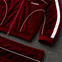Ensemble de survêtement en velours pour homme sur mesure OEM ODM, veste zippée, pantalon large, rayures contrastées, streetwear, fabricant de vêtements personnalisés