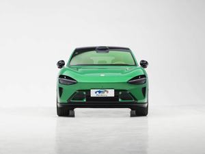 中国で最もホットな電気自動車<span class=keywords><strong>2025</strong></span>新着シャオミYU7新エネルギー車SUV 3トリム9色予約迅速発送 - Product Image 2