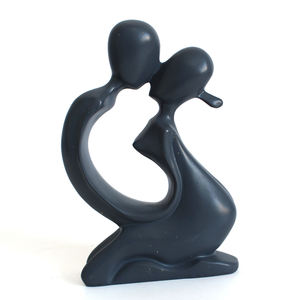 Couple Affectueux Art Résine Sculpture Passionné Embrasser & Baiser Statue Abstrait Romantique Ornement Figurine Décoration Maison - Product Image 6