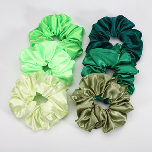 Personnalisation en usine : Chouchous pour cheveux pour femmes, couleurs unies en soie, différentes tailles, pour le quotidien, cadeaux promotionnels - Product Image 4