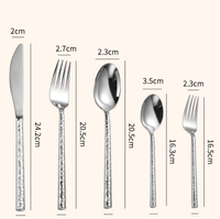 Ensemble d'argenterie moderne classique de haute qualité en acier inoxydable poli miroir pour hôtel, avec manche épais martelé, écologique, pour les réceptions