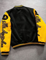 Chaquetas Varsity Personalizadas para Hombre en Negro y Amarillo con Parches de Letras Bordadas, Chaqueta de Béisbol con Bloques de Color, Fabricante OEM ODM de Marca Privada