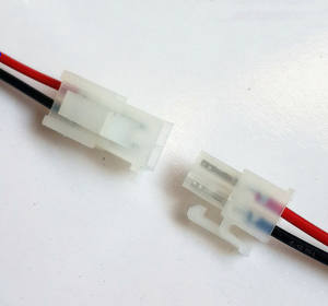 Hembra Molex <span class=keywords><strong>2</strong></span> Pin Mini-Fit Jr en Conjuntos de cables de arnés de cables de un lado - Product Image 5